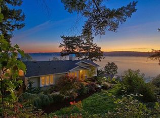 98 Point Fosdick Dr NW, Gig Harbor, WA 98335