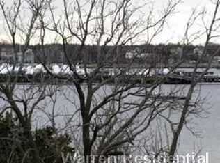 26 Bay St #2, Hull, MA 02045