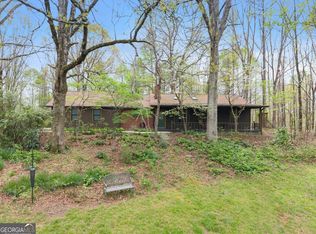 353 Riverwood Rd, Lula, GA 30554