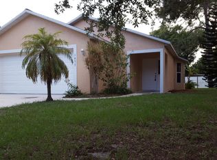 1077 Vilas Ave, Sarasota, FL 34237