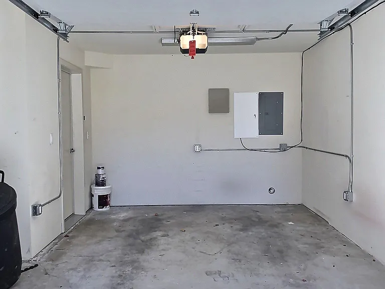 10515 Stone Ave N — Photo 22