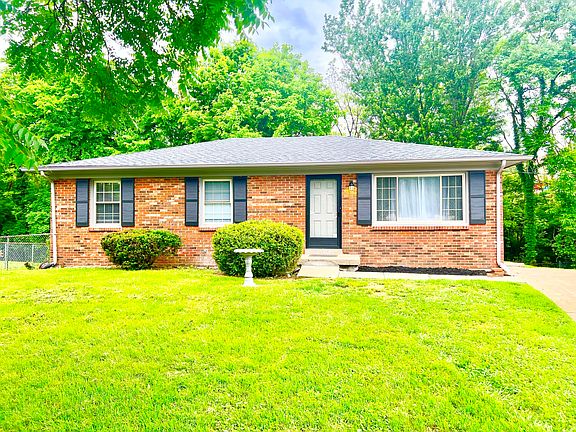 2nd image of 3813 Winding Brook Ct