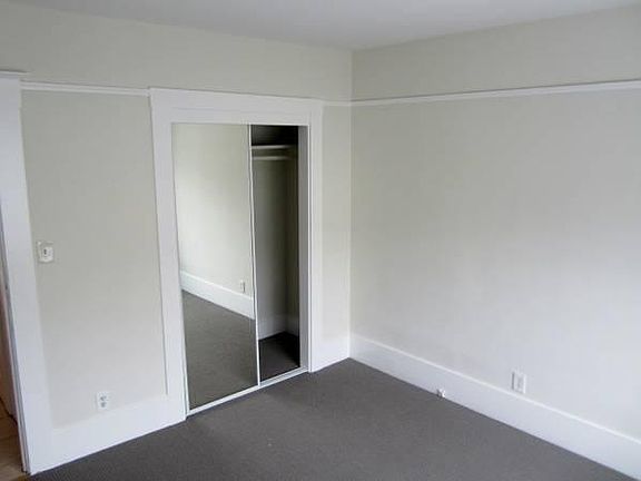 5th image of 474 Winchester St
