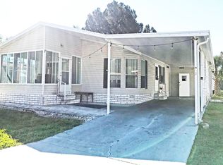9002 W Forest View Dr, Homosassa, FL 34448