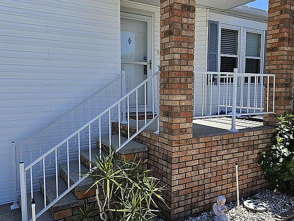 2nd image of 3817 Boardwalk Pl