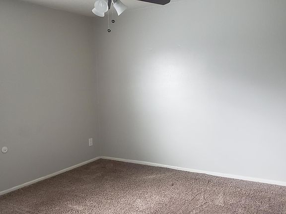 3rd image of 3635 Walnut St APT 103