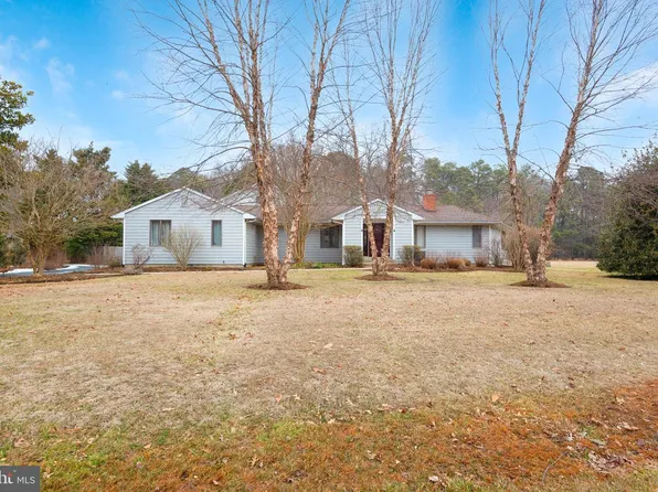 24822 Swan Rd, Saint Michaels, MD 21663
