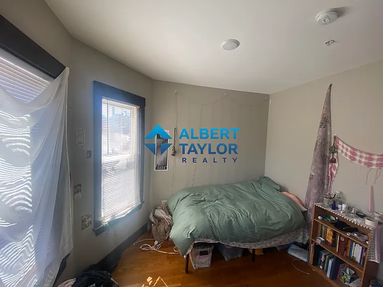 Bedroom #1