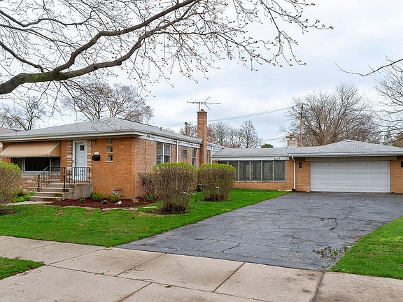2nd image of 510 Lawler Ave