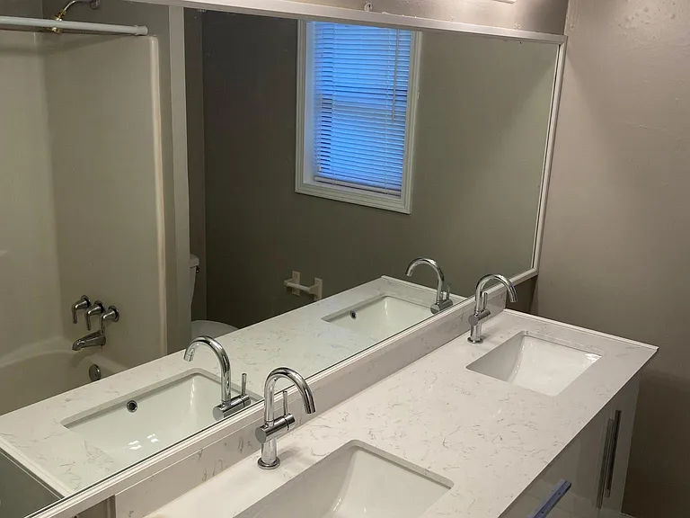 Hall shared bathroom