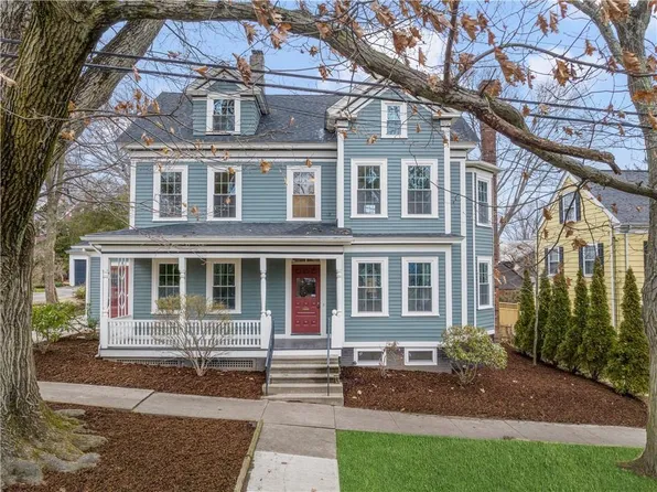 294 Doyle Ave, Providence, RI 02906