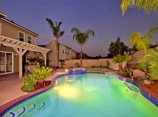 2387 Douglaston Gln, Escondido, CA 92026