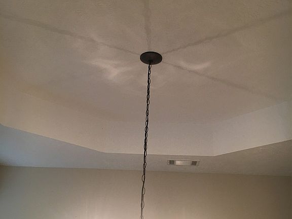 5th image of 1214 Watsonia Dr