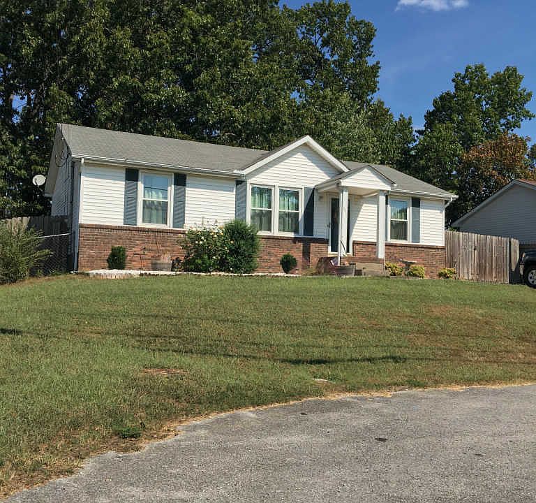 1st image of 371 Donna Dr