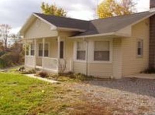 23320 Foxville Rd, Smithsburg, MD 21783