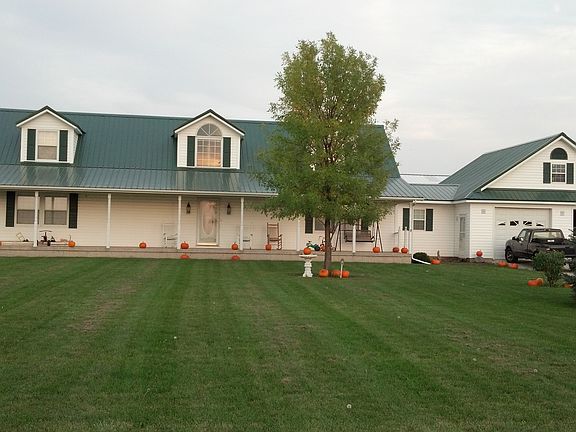 2nd image of 2066 Township Road 1700 E