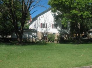 162 Emerson Ave, Bonner Springs, KS 66012