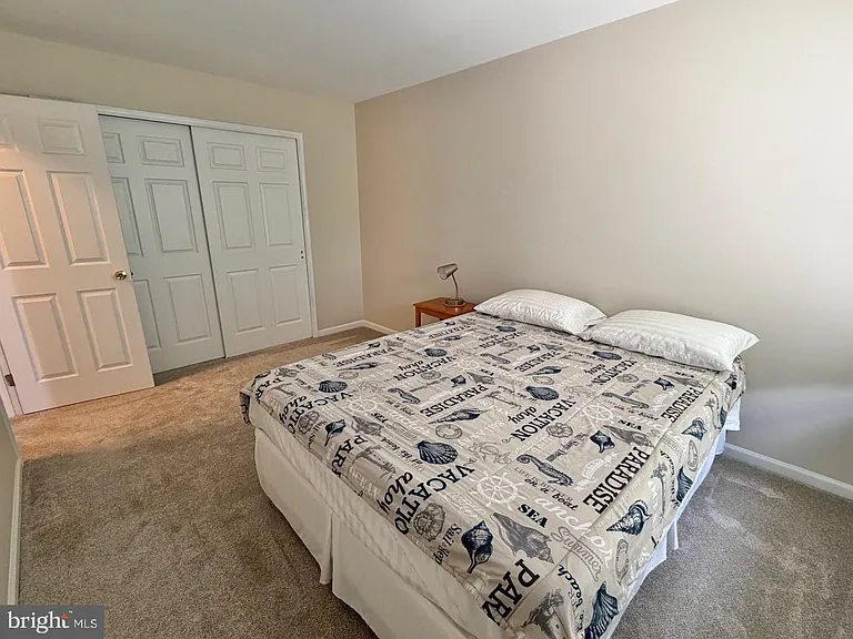 335 Danbury Ct #335 — Photo 26