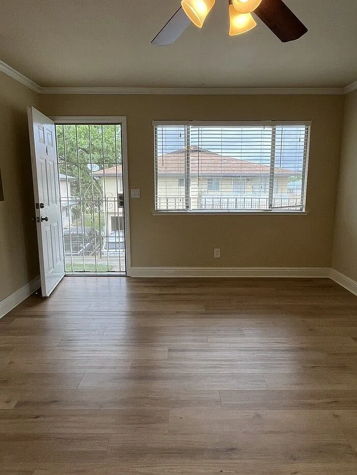 2 bed, 1.0 bath, 840 sqft, $1,495 — Photo 4