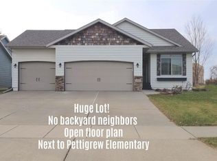 4501 S Grinnell Ave, Sioux Falls, SD 57106