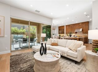 64 English Saddle, Irvine, CA 92602