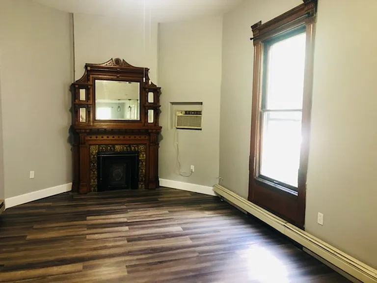 507 S Center St — Photo 13