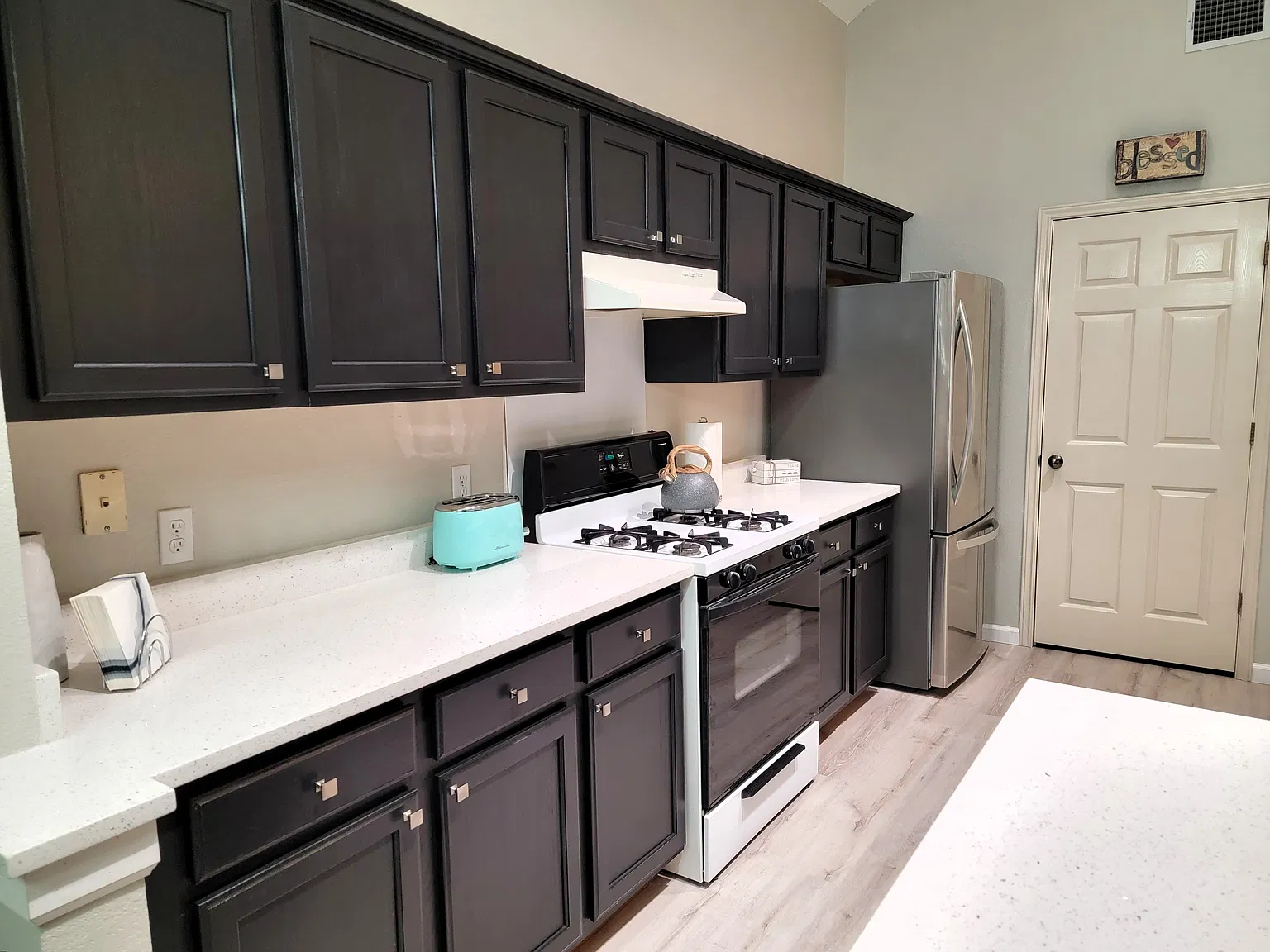4 bed, 1826 sqft, $3,500 — Photo 4