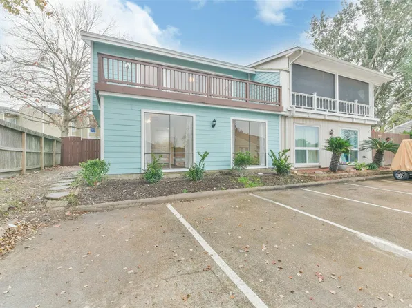 47 April Point Dr N, Montgomery, TX 77356