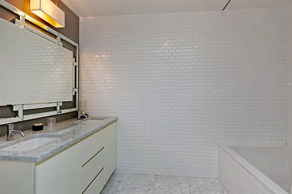 Rented by Corcoran | media 14