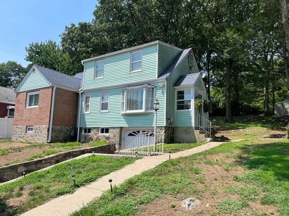 281 Mill Plain Avenue, Waterbury, CT 06705