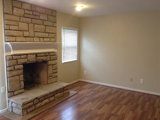 4838 Dartmouth Dr — Photo 5