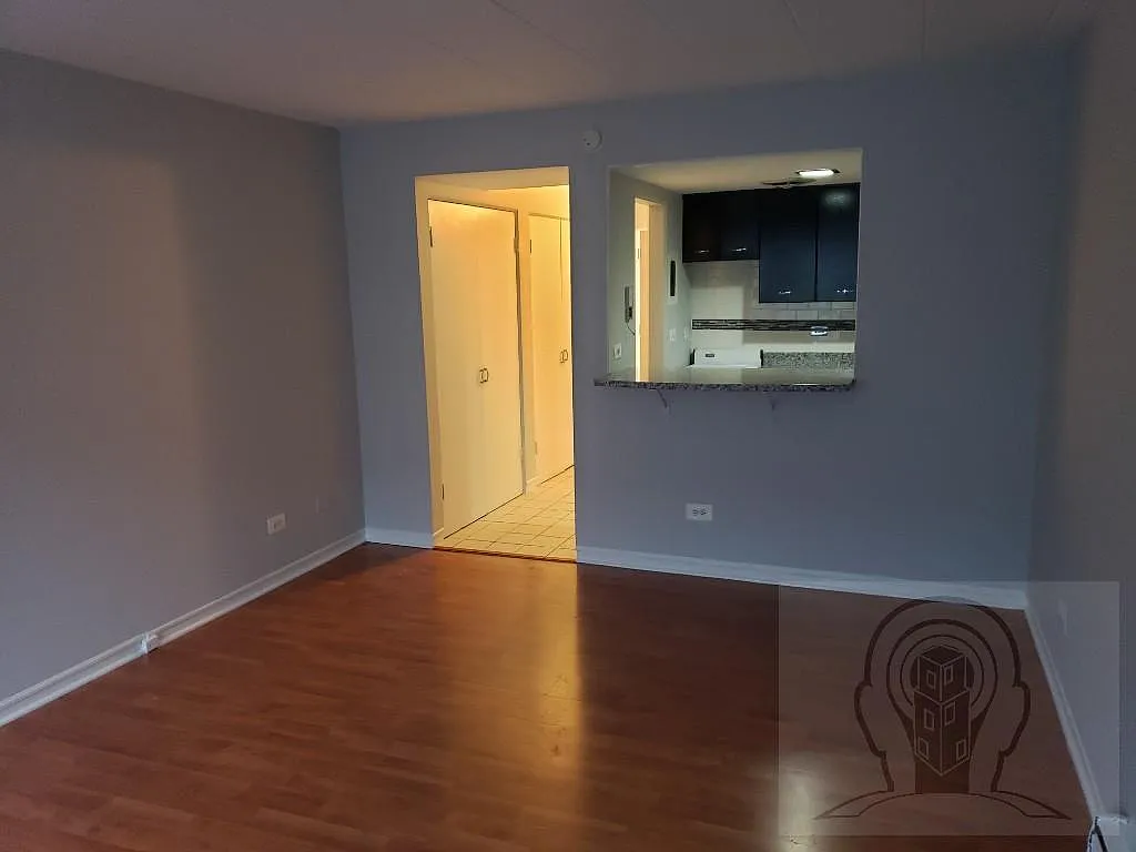 Studio, 1.0 bath, 350 sqft, $1,400 — Photo 1