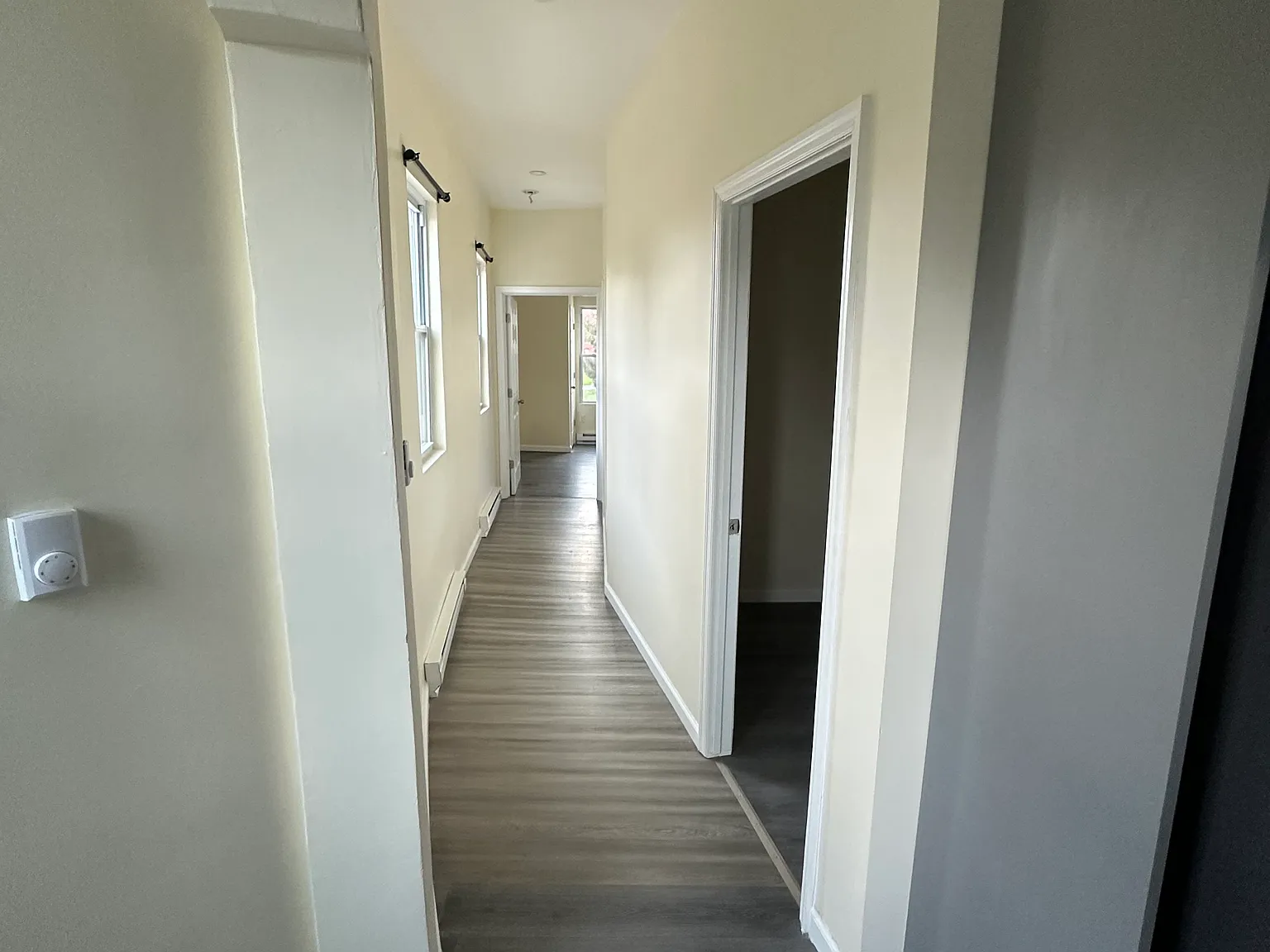 3 bed, $2,500 — Photo 2