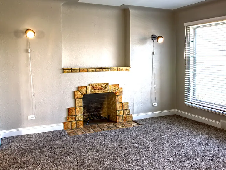 2870 Grape St — Photo 7