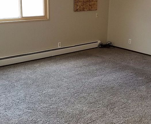 2nd image of 2709 Main St APT 12