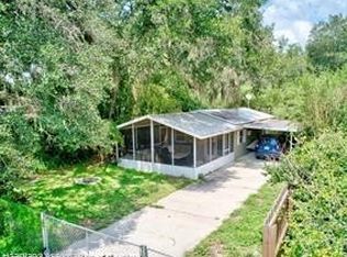 44 Country Rd, Lorida, FL 33857
