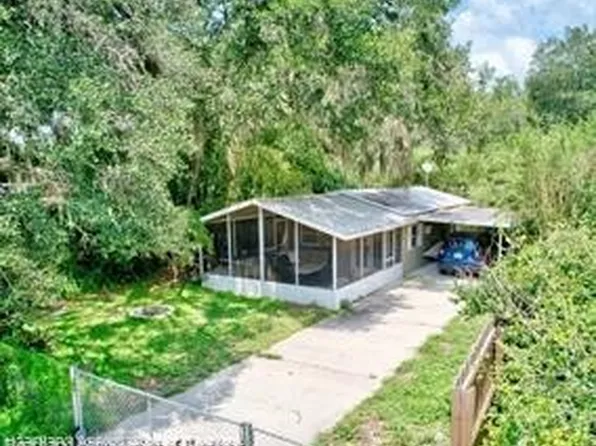 44 Country Rd, Lorida, FL 33857