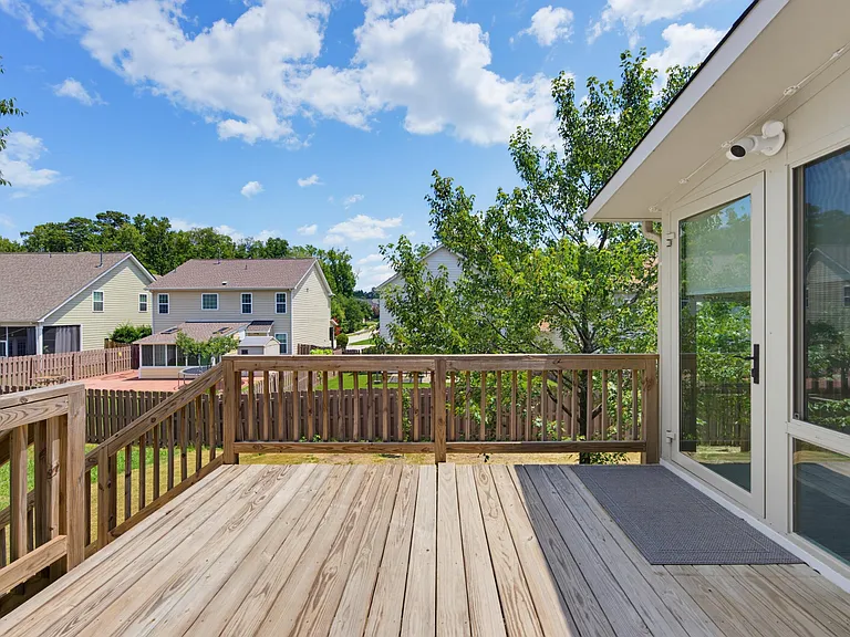 619 Laurel Berry Ct — Photo 35