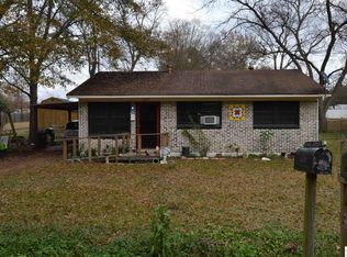 620 N Johnson St, Oak Grove, LA 71263