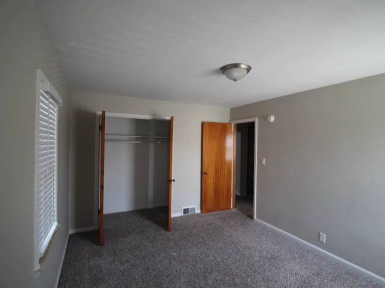 10425 S Morrow Cir #2 — Photo 5