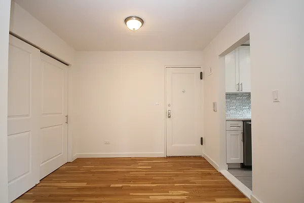 Sold by Landmark International Real Estate, LLC | media 6