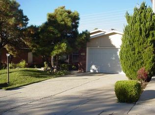 4929 Calle De Carino NE, Albuquerque, NM 87111