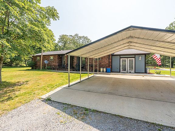 3rd image of 2426 County Road 462