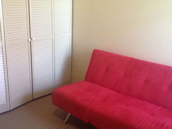 5th image of 22612 6th Ave S APT 3
