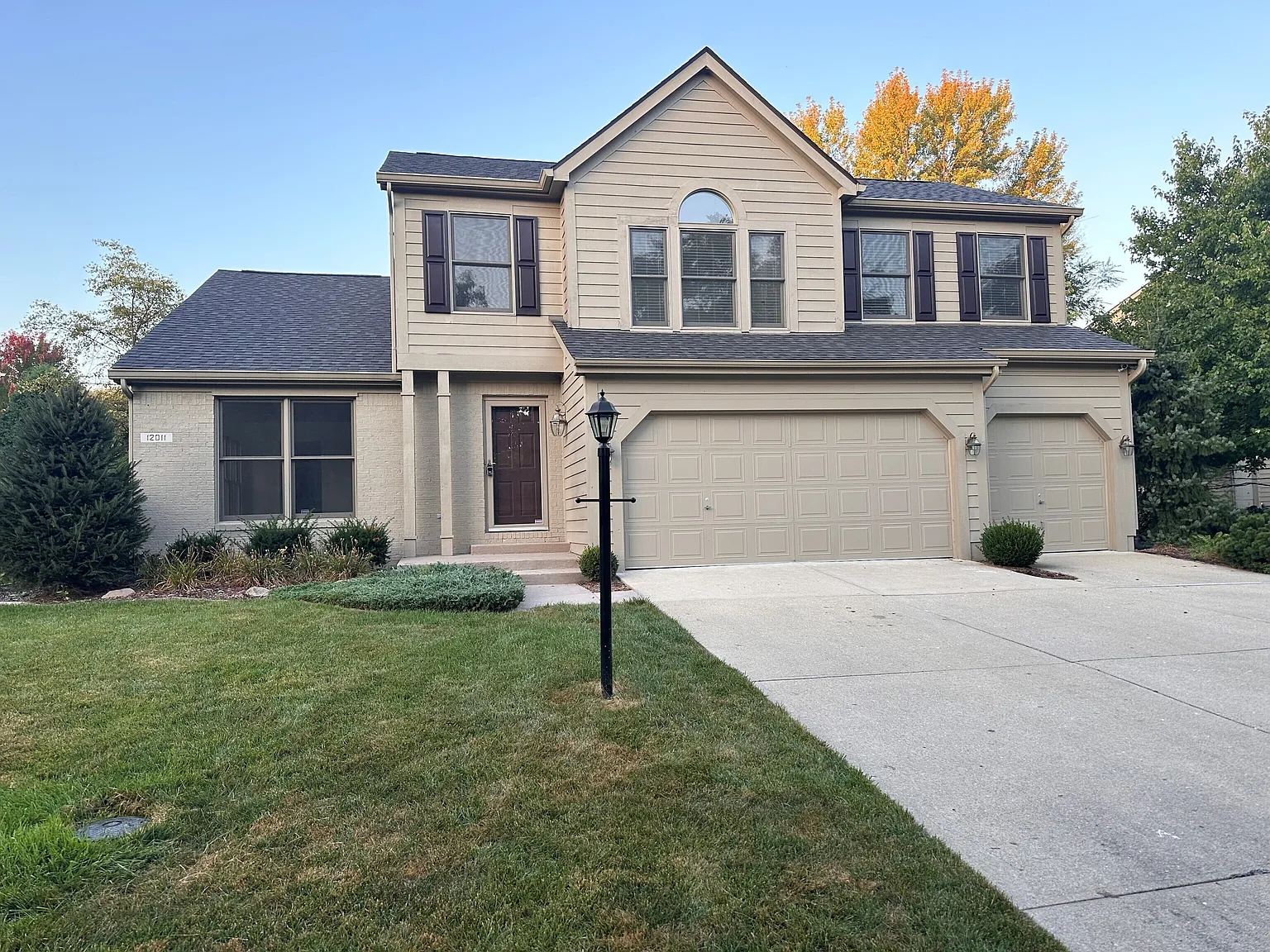 12011 Glen Cove Dr photo 1