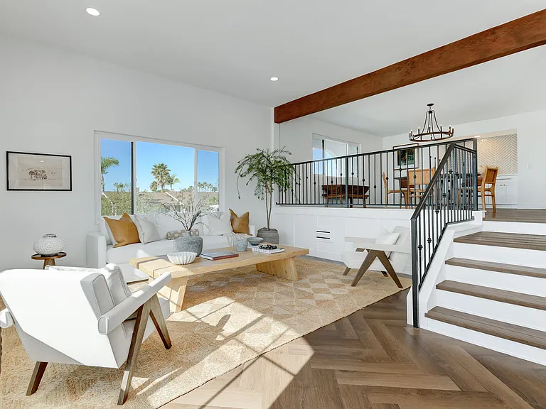 2904 Levante St — Photo 12