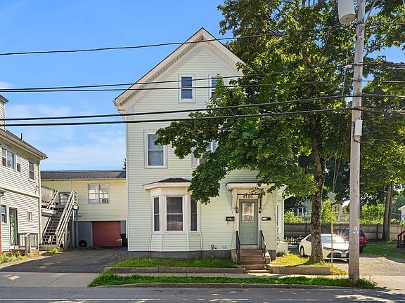 2nd image of 186 Washington St