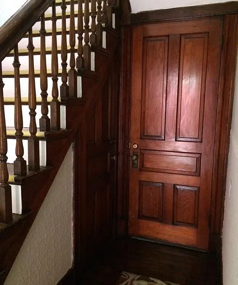2357 Stratford Ave — Photo 2