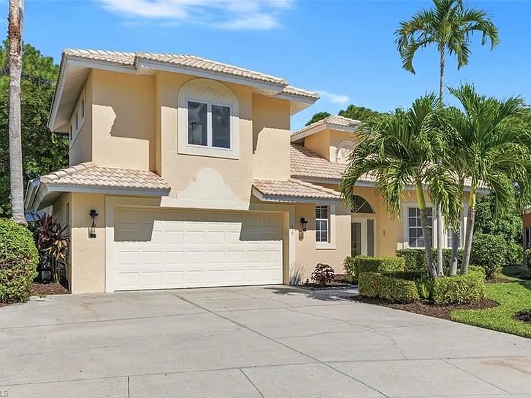 657 Soliel Dr — Photo 1