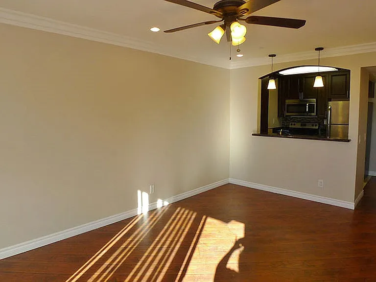 Villa De Adel Apts — Photo 47